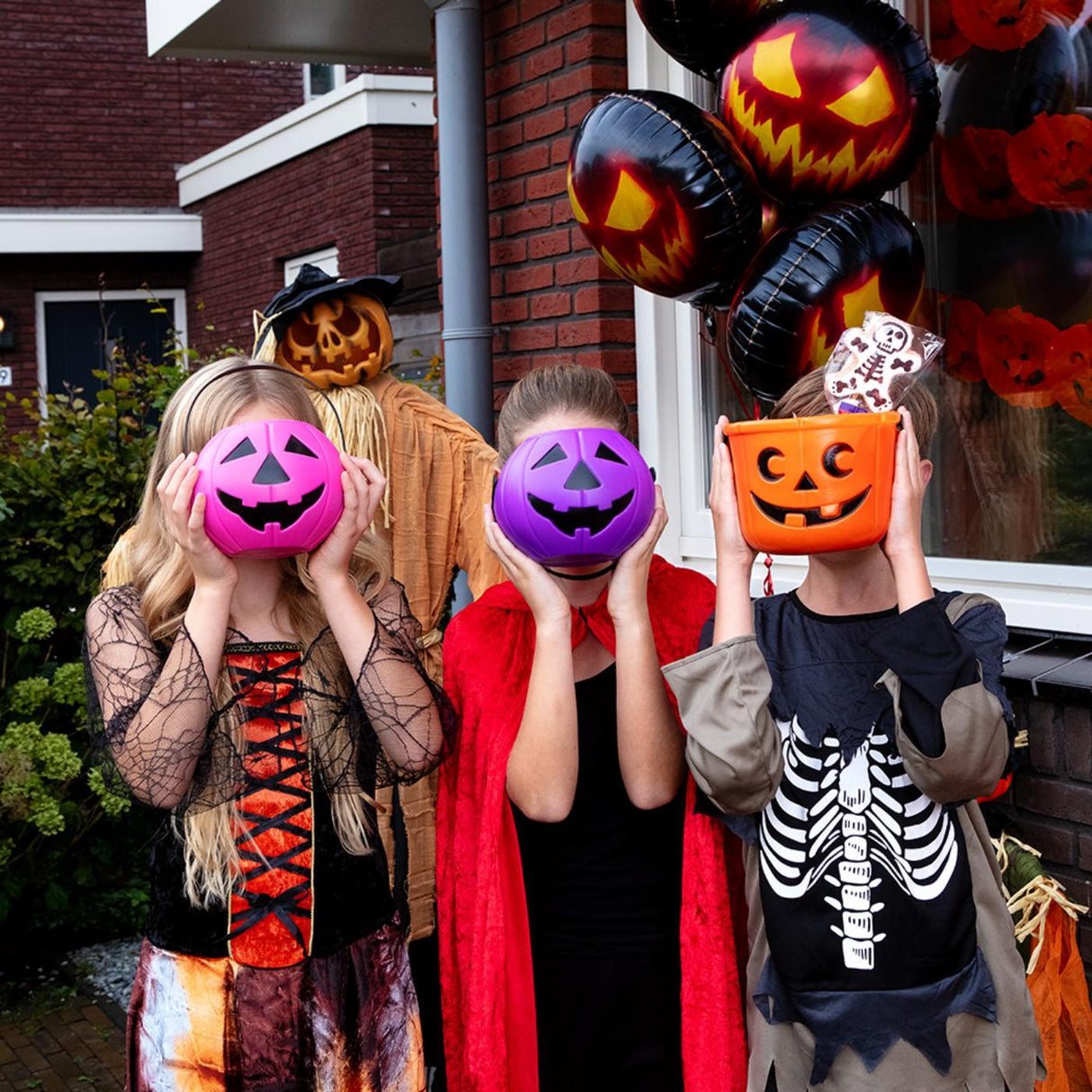 Creepy Pumpkin Foil Balloon